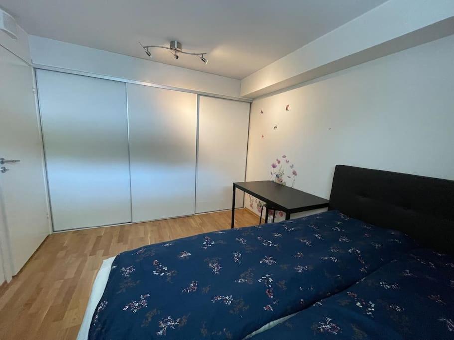 3 Sleeping Rooms For 82M2 Which Direct Traffic To Airport And City Center Берген Екстериор снимка