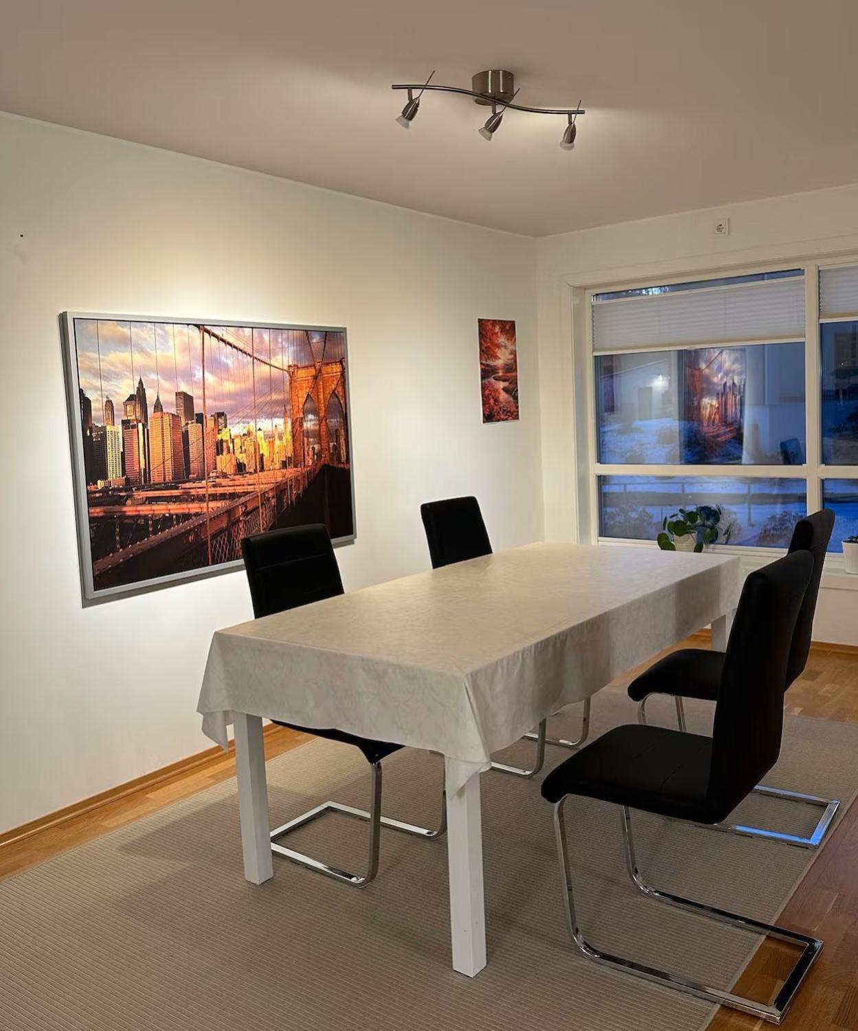 3 Sleeping Rooms For 82M2 Which Direct Traffic To Airport And City Center Берген Екстериор снимка
